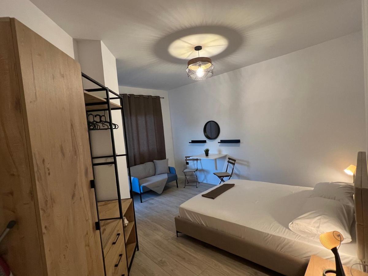 Olga Apartment Sarandë エクステリア 写真